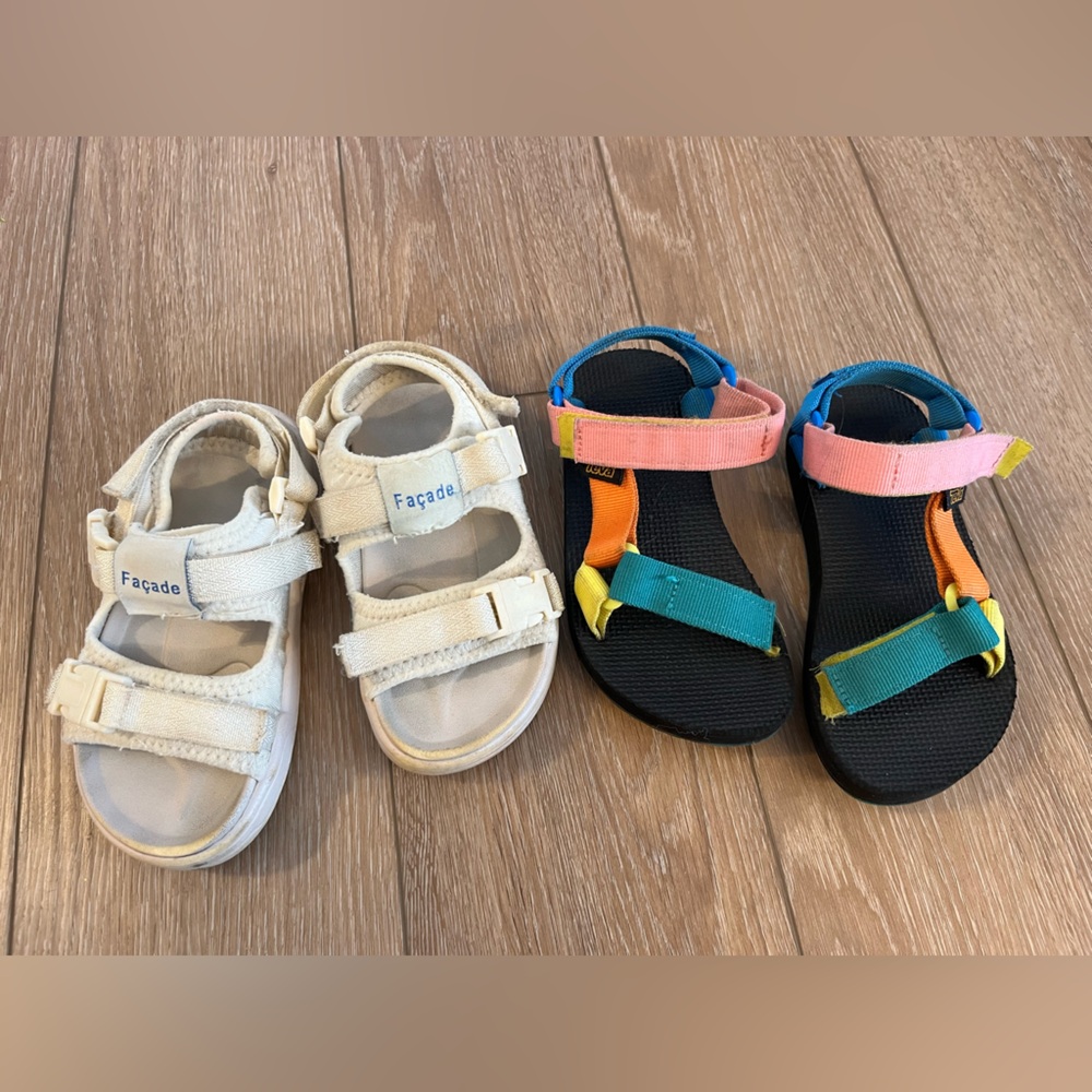 Toddler Girl Sandal Shoe Bundle Cream Facade Size 28 & Multicolored Teva Size 11